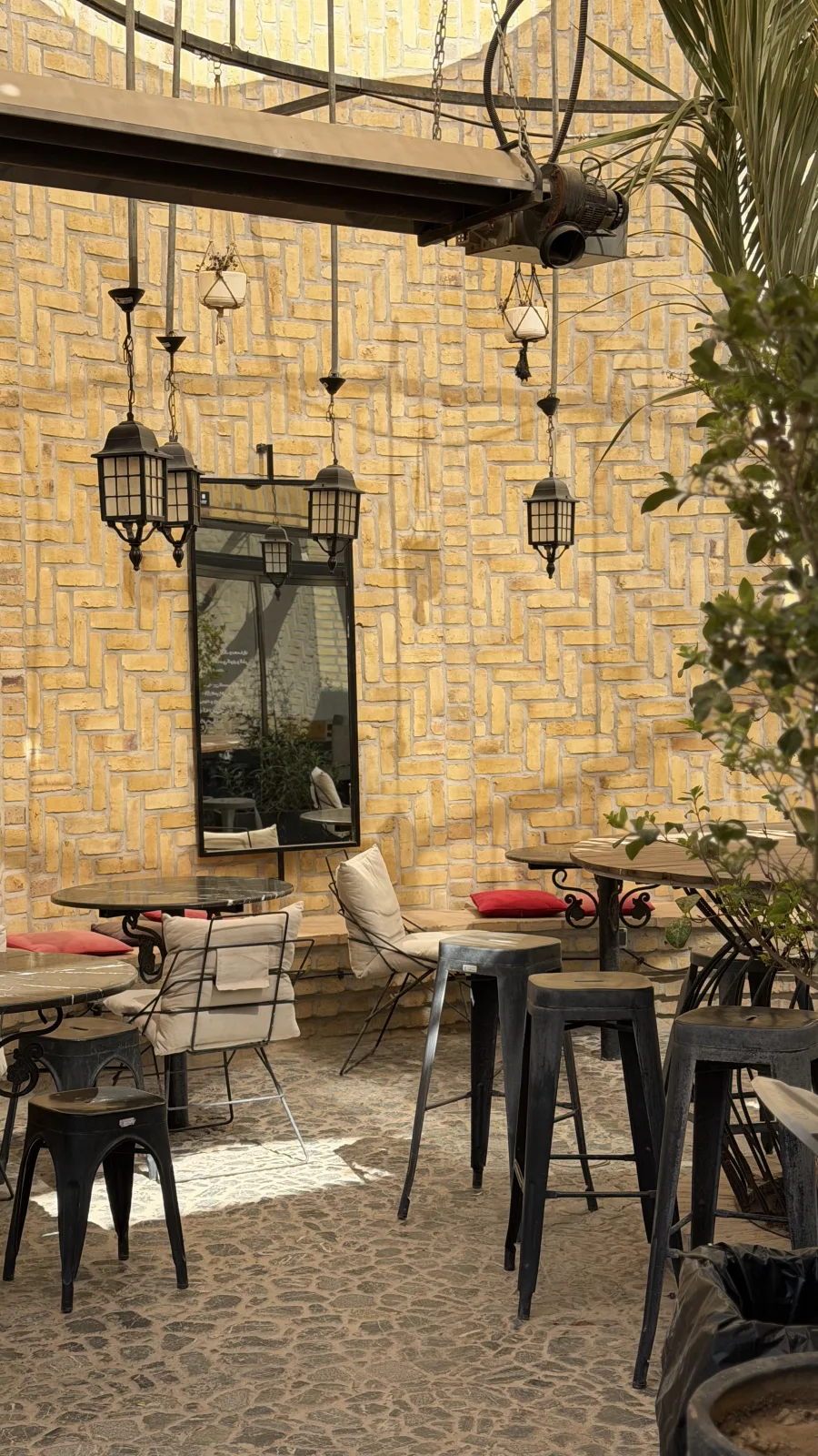 فضای کافه